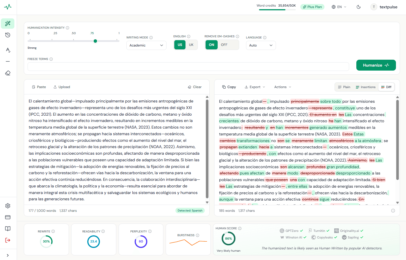 Humanizador de IA multilingüe TextPulse humanizando texto académico en español: idioma detectado automáticamente, salida de diferencias con control de cambios y una puntuación humana del 86% en la barra de métricas